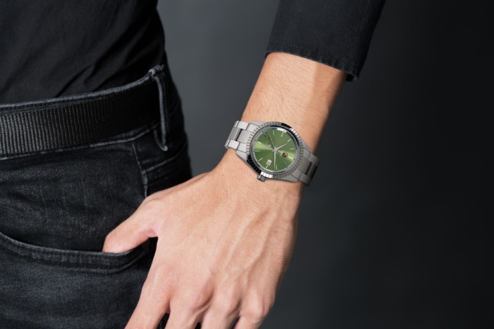 Obrázek Rado HyperChrome Classic Automatic