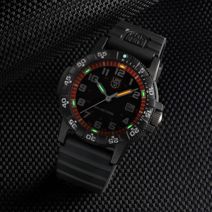 Obrázek Luminox Leatherback Sea Turtle Giant 0320 Series