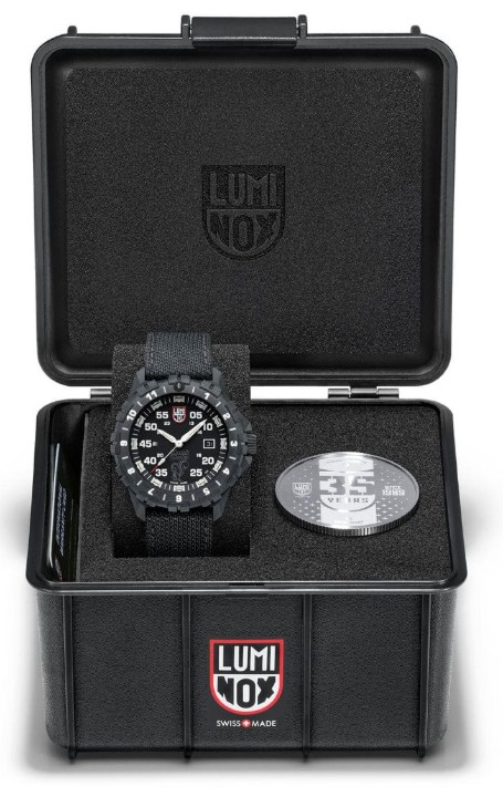 Obrázek Luminox F-117 x Skunk Works Heritage 6440 Series