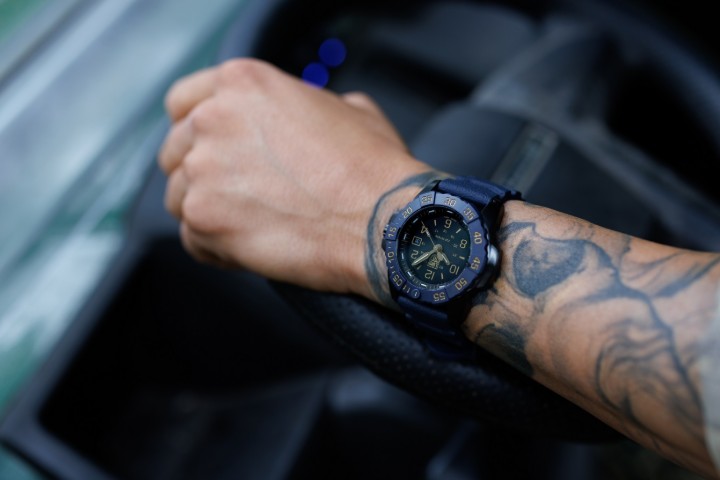 Obrázek Luminox Navy SEAL Foundation 3250 Back to the Blue Series