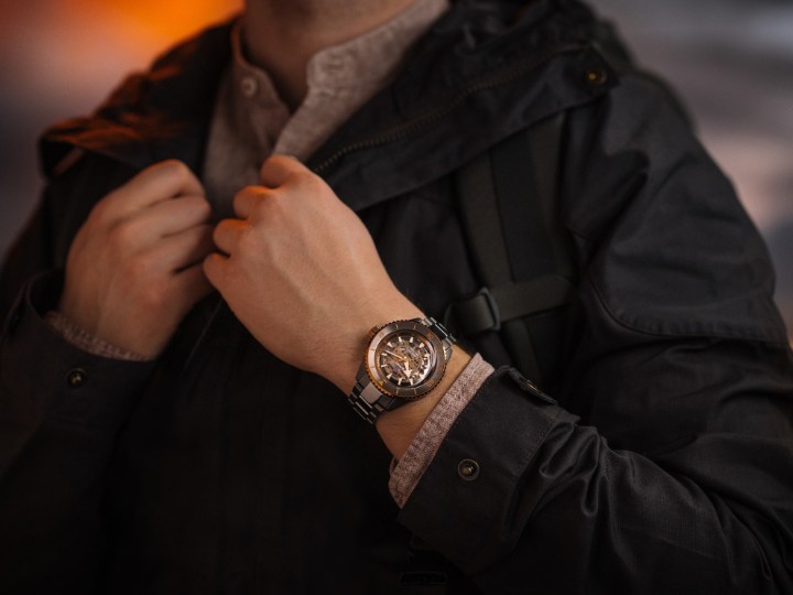 Obrázek Rado Captain Cook High-Tech Ceramic Skeleton