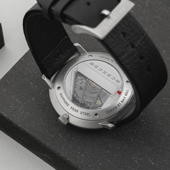 Obrázek Junghans max bill Regulator Bauhaus