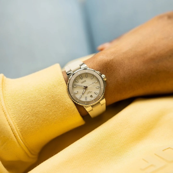 Obrázek Oris Aquis Date