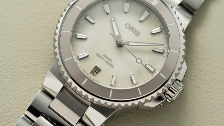 Obrázek Oris Aquis Date