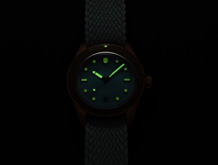 Obrázek Oris Divers Sixty-Five ‘Cotton Candy’