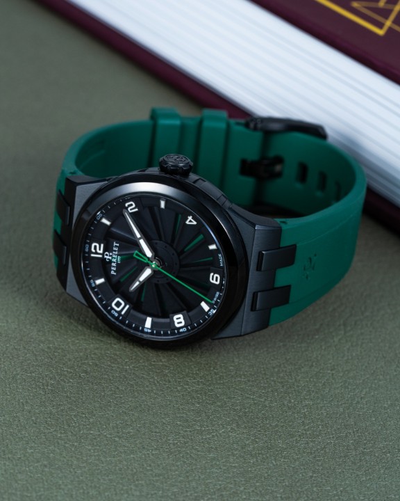 Obrázek Perrelet Turbine Titanium 41