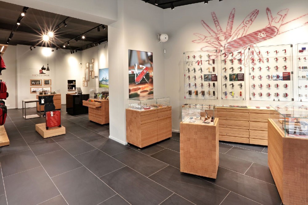Victorinox Store